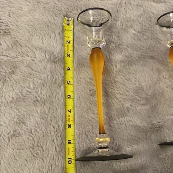 Gloria Vanderbilt Elegant Amber Glass Candle Holders (2) - Picture 6 of 7
